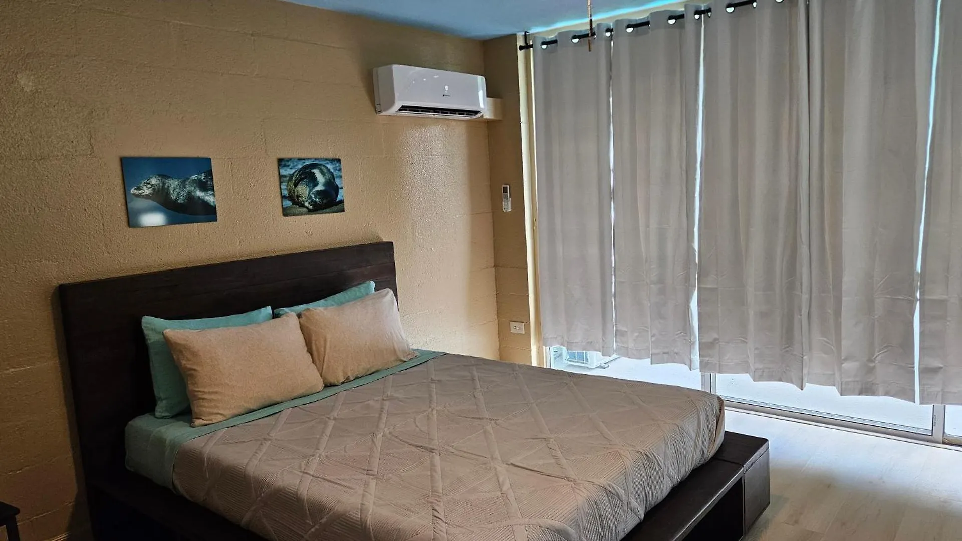 Yonegan Plumeria Hilo Hotel アパート
